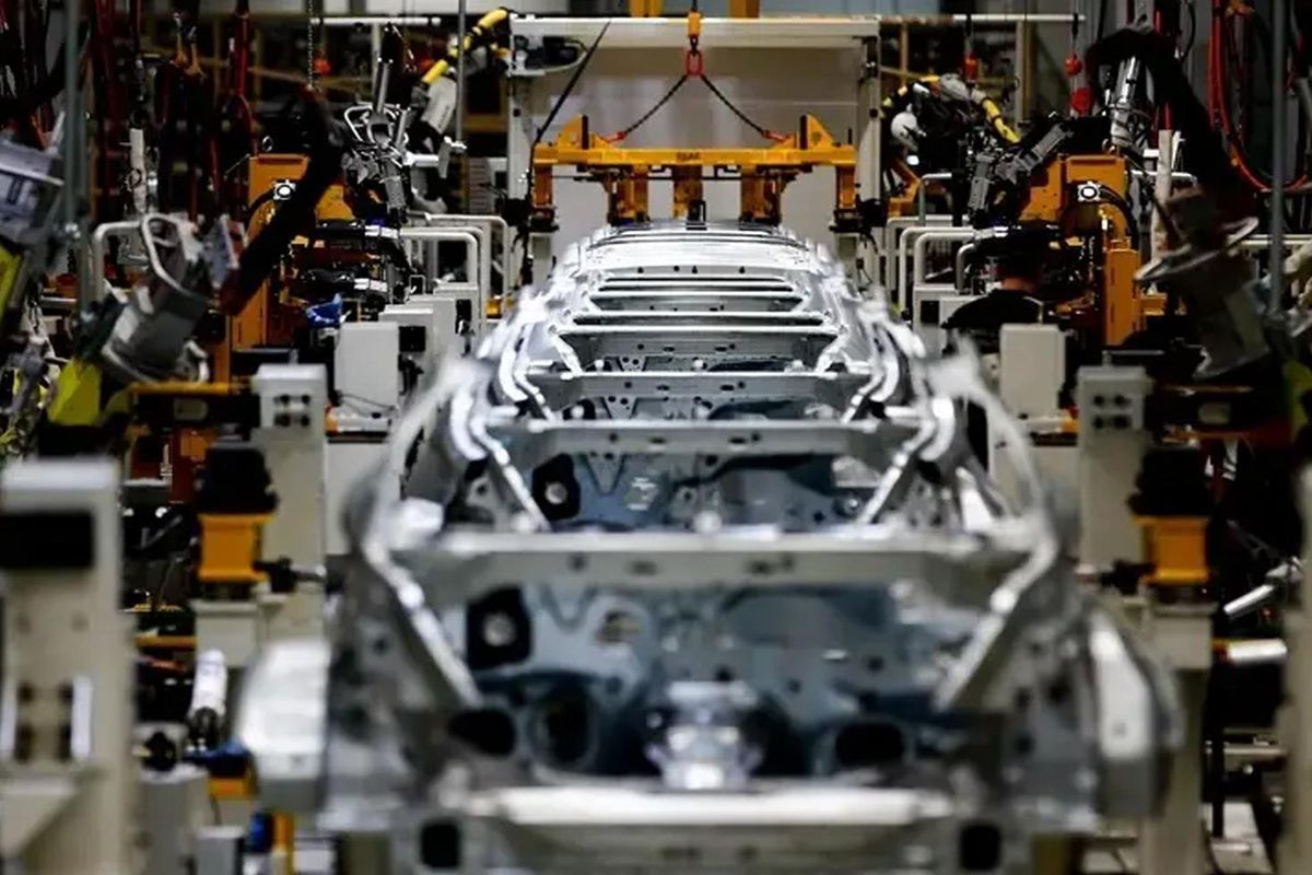 Otomotiv devi 26 yıl sonra Türkiye’ye dönüyor! En çok satan modeli üretecek