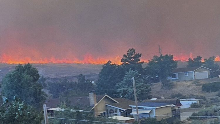 Nevada’da 42 bin kişiye tahliye emri: Orman yangını hızla yayıldı